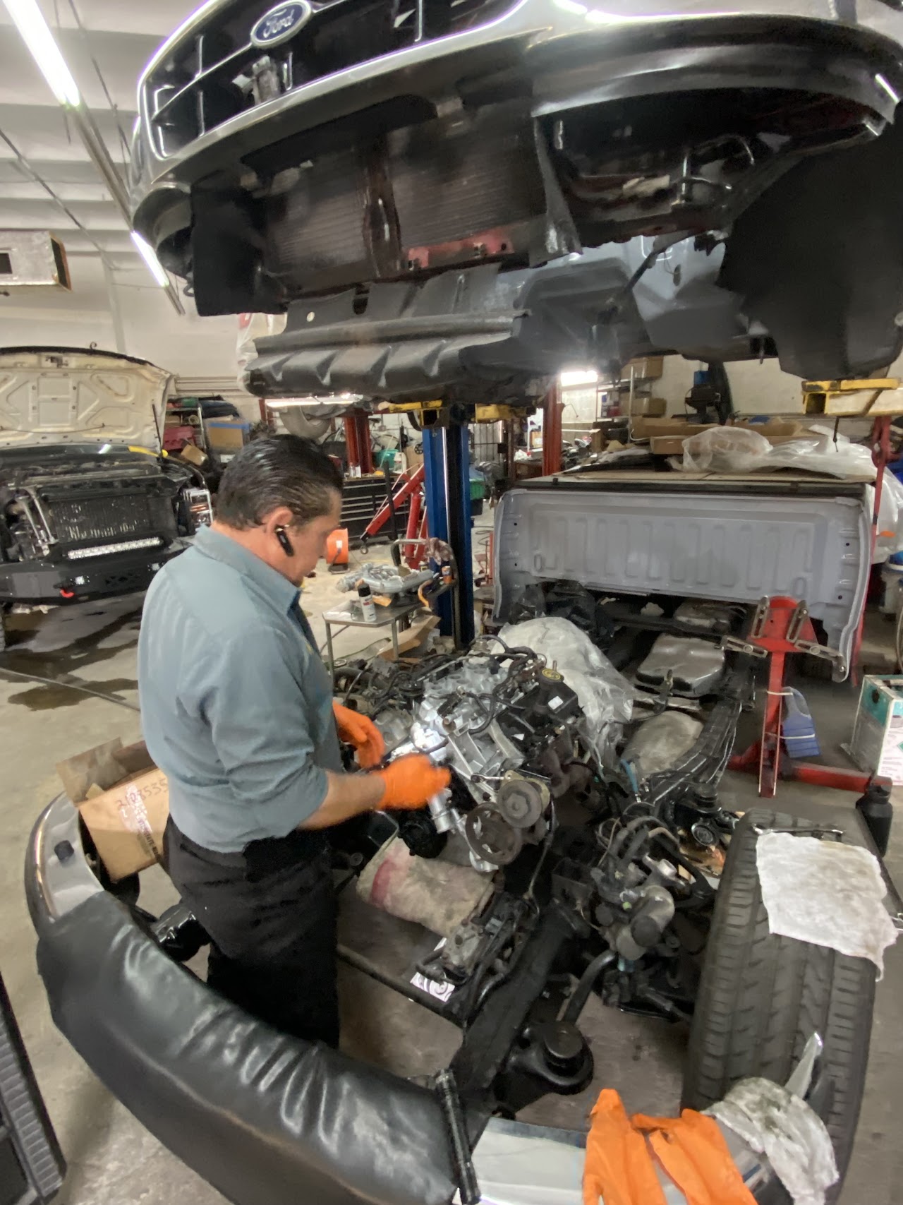 Lucy Auto Repair shop interior