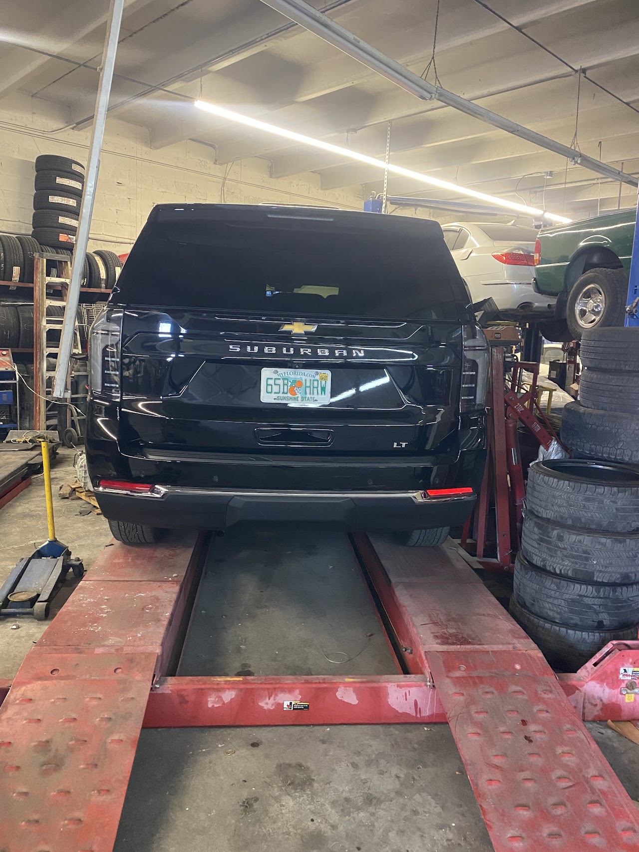 Lucy Auto Repair shop photo